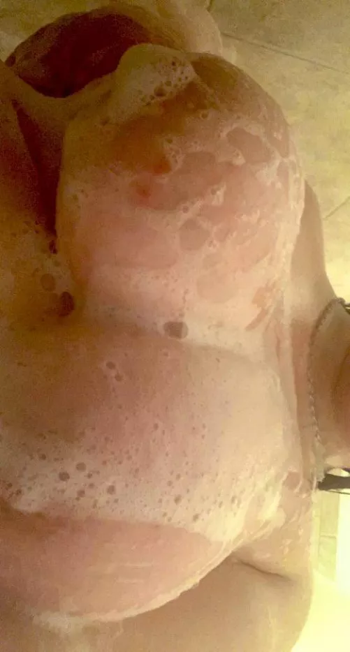 I’m new to reddit and im horny as fuck lmao by Optimal-Grapefruit24