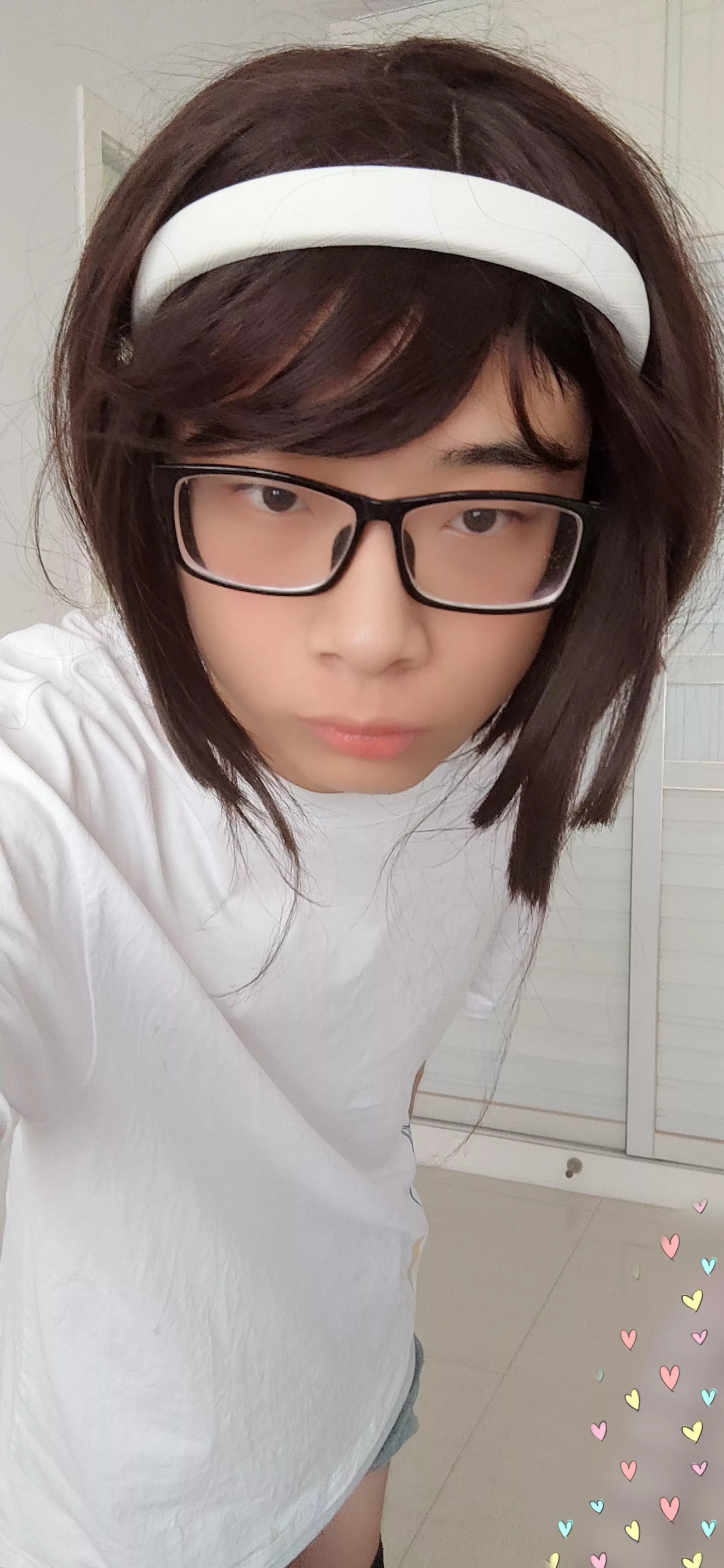 I'm not cute, but ... I always try to be posted by Fresdottir