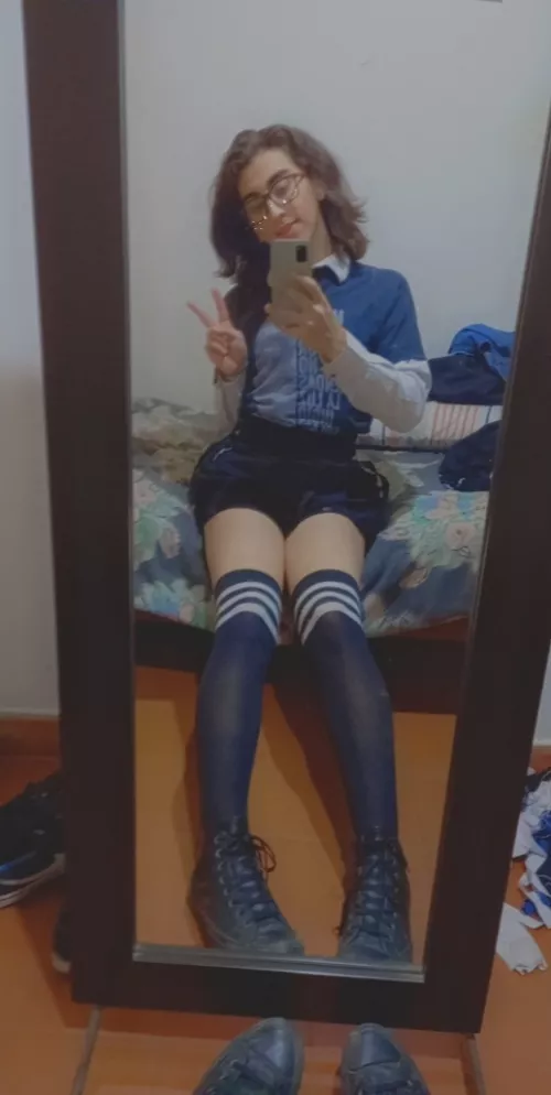 im obsessed with doing a peace sign in my pics by the-only-cat