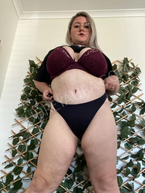 I’m online and ready to mingle 🤪 by AudreyAura