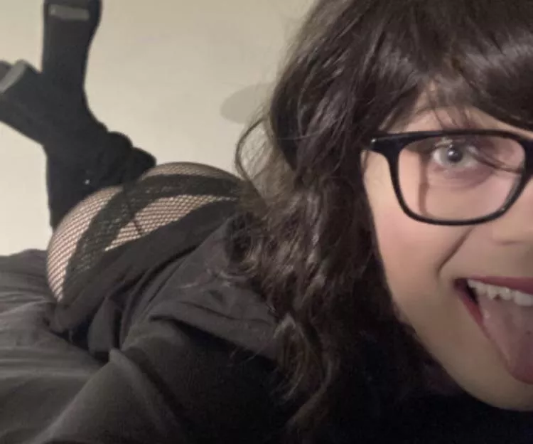 I’m posting my face for the first time and am literally so nervous 😅😳 I might have gone too far posted by SarahSolariss