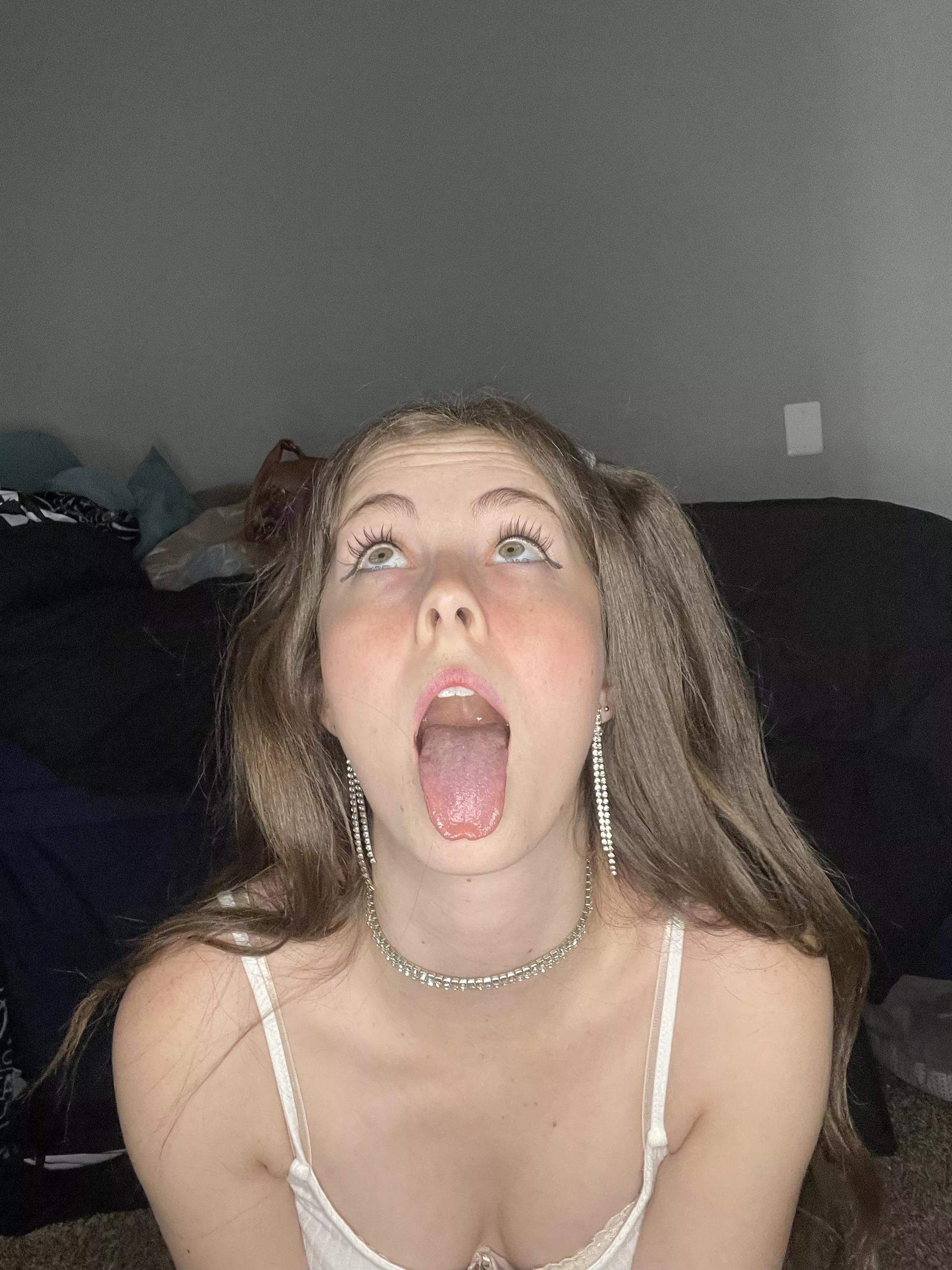 I’m ready for you! Please shove your cock down my throat! posted by Rapunzel333333