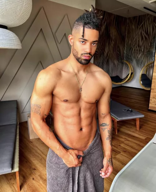 I'm ready to drop the towel😈🔥 by Conscious-Eye3128