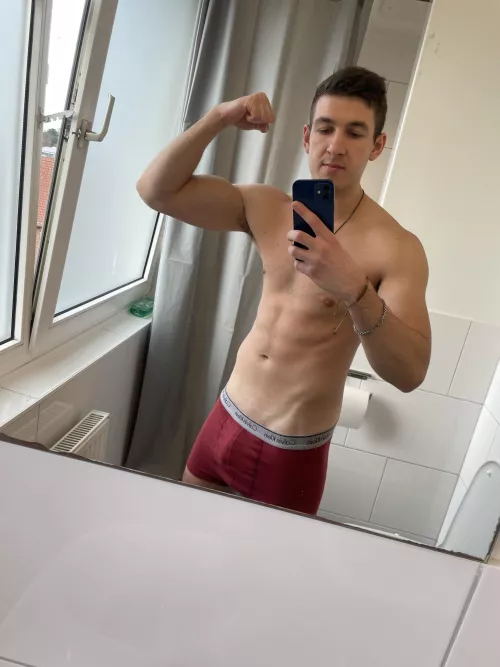 I’m ready to get licked 😋 by lio1919