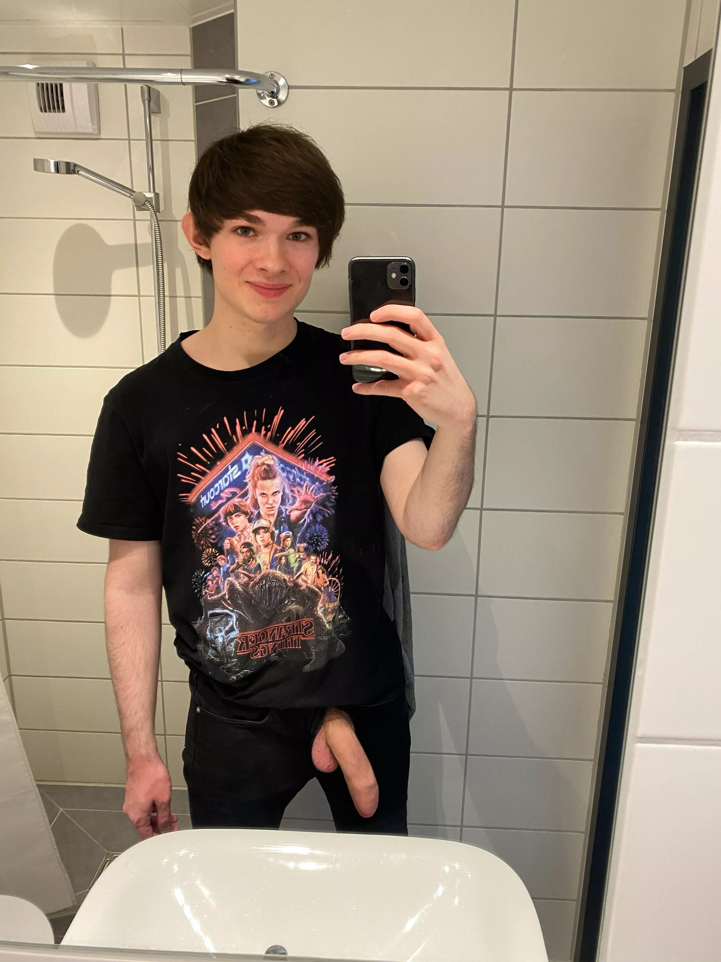 I‘m ready to go out, don‘t you think? posted by Anudium