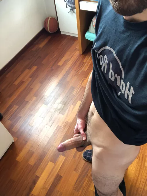 I’m really horny by Riise_19