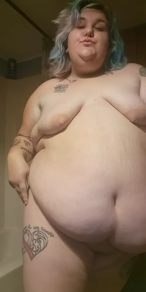 I'm sleepy 😴 by blue_bunnie98