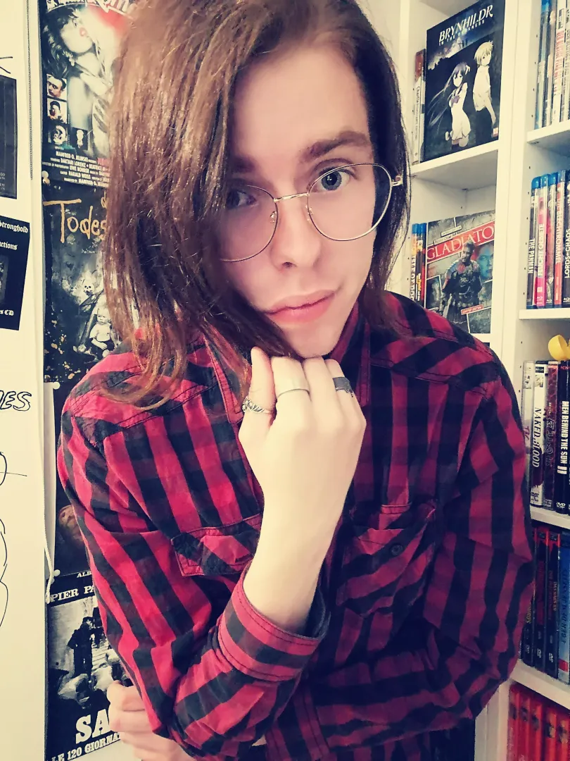 I'm so happy that my hair grows so fast hehe:3 posted by Melancholic_witch