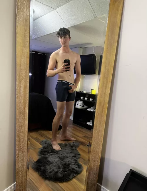 I’m so hard right now, come over and see by sadboycad