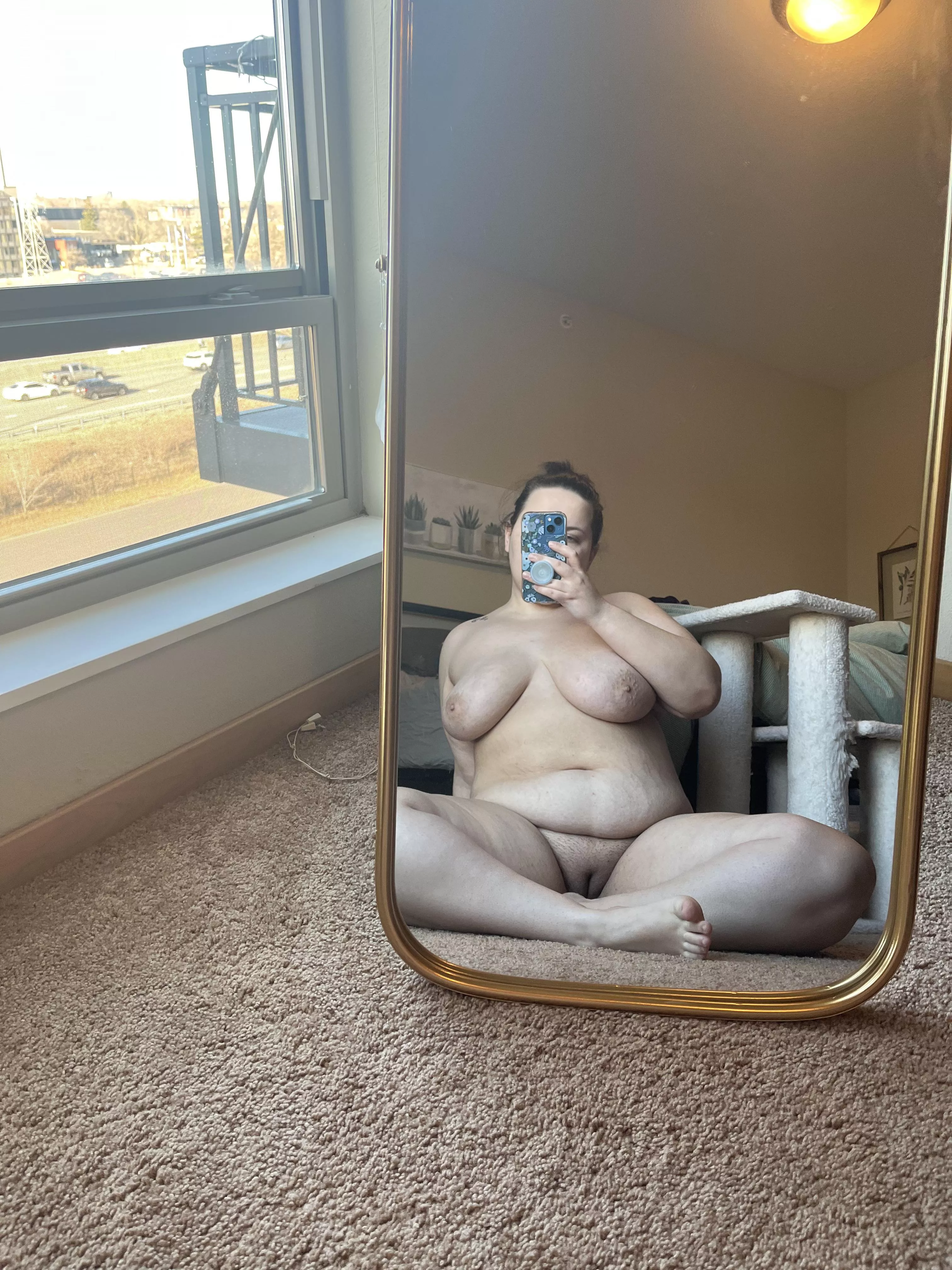 i’m so pale right now posted by bellagirl22