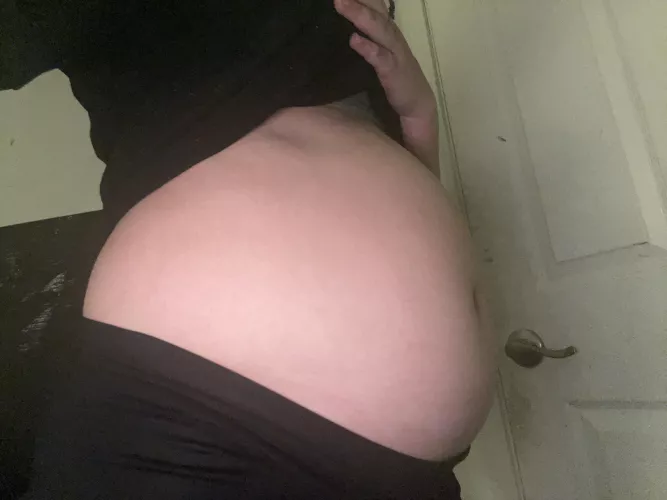 I’m so tight n bloated rn 😫let’s talk about ittt by After_Ebb3133