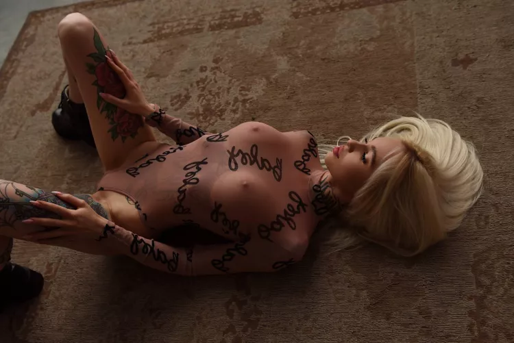 I'm so turned on right now | My link down below by DifficultFinch