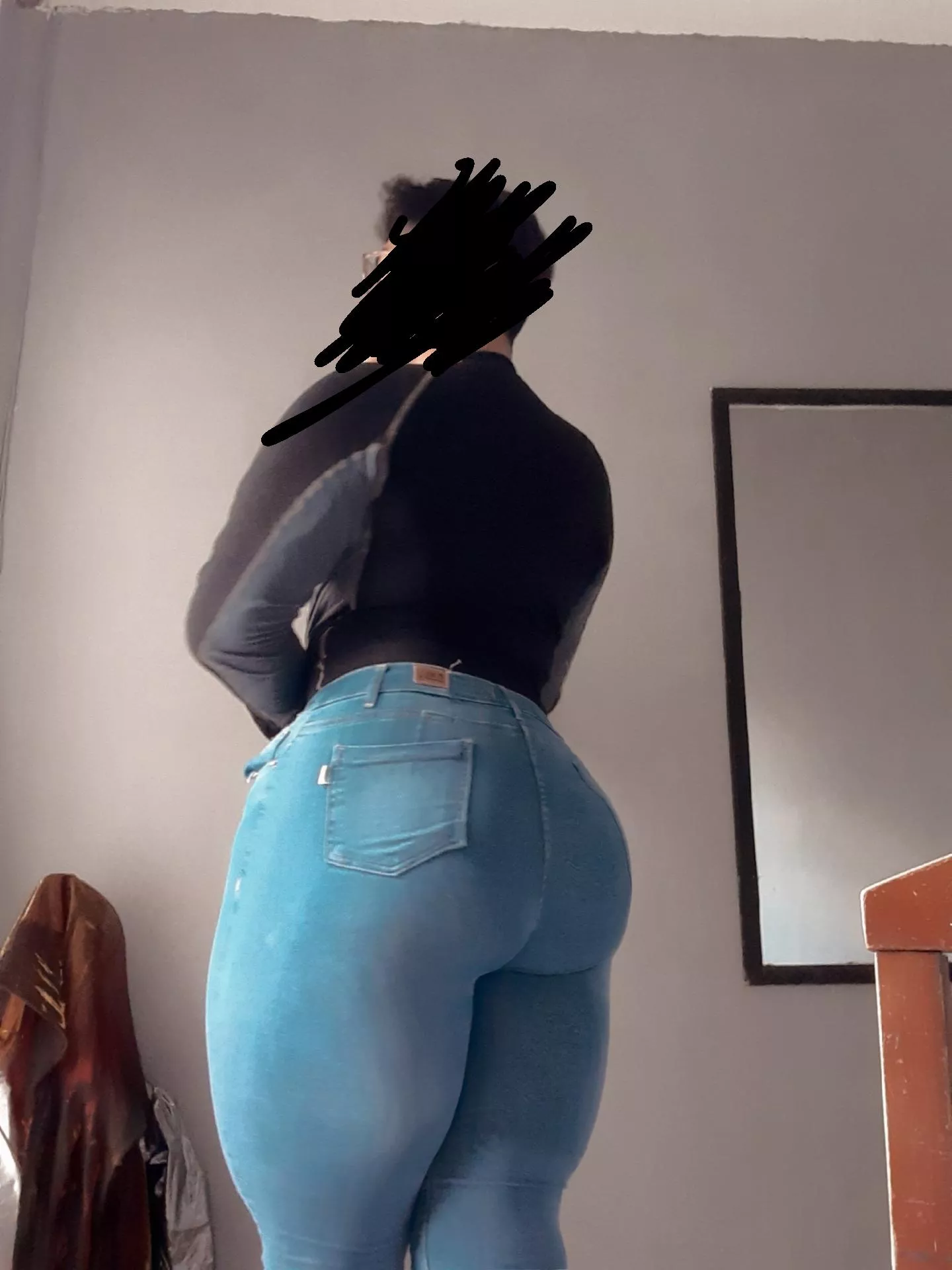 im still straight and still have a gf you know 🥴. you can try to turn me out but it probably won't work lol posted by Humblejh