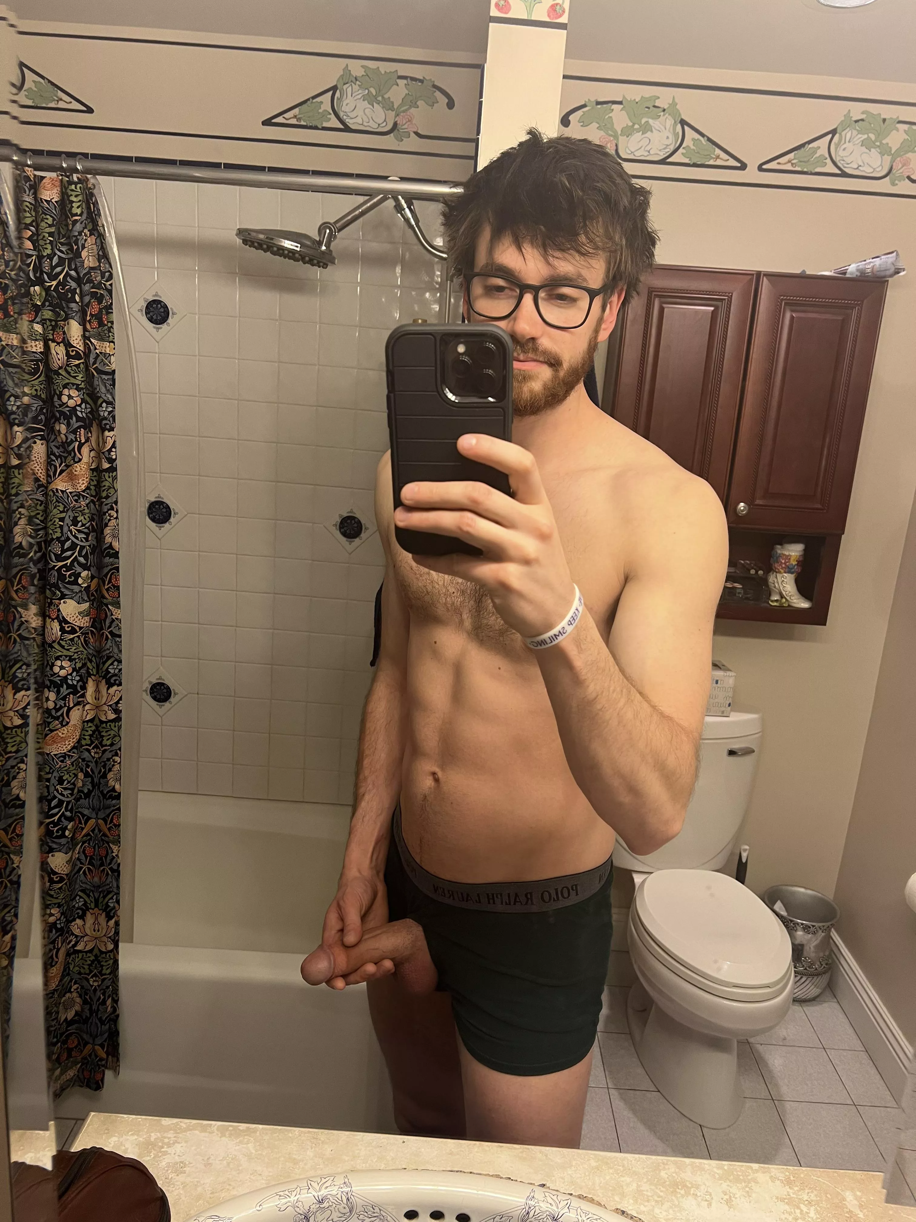 i’m such a nerd in these glasses 🤓 posted by tituscedar