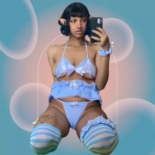 Im the hottest elf you’ll ever meet 😘 by angelguts_666