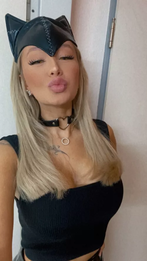 I´m the kinda girl you finish in by ellifairy69