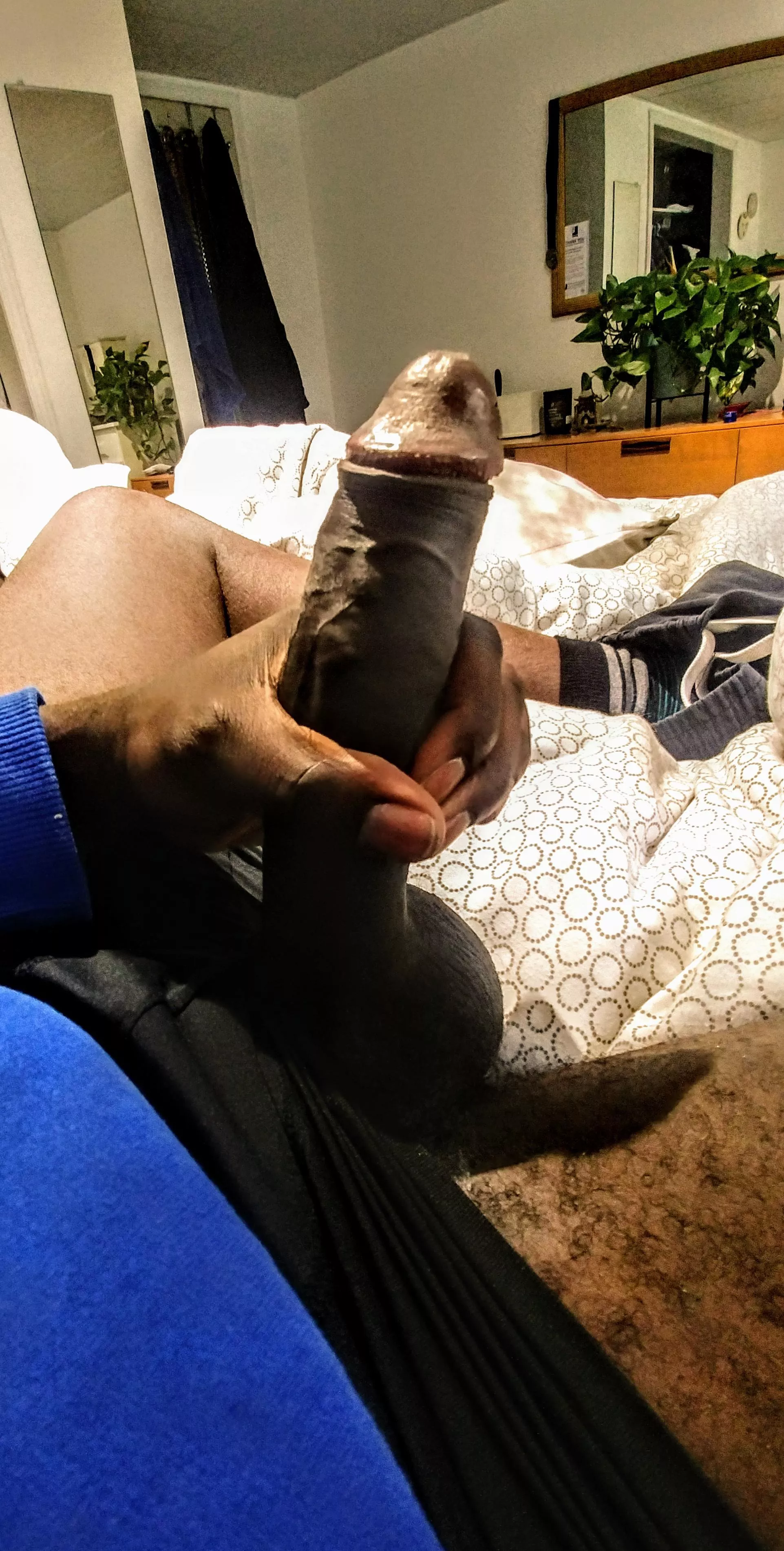 Im Throbbing 😩😩 posted by 45sex