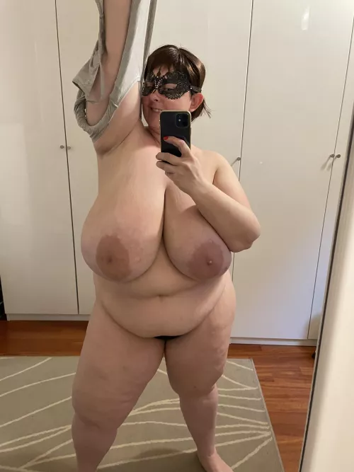 I'm undecided ... better with a tank top or without ... by sensualpoppy