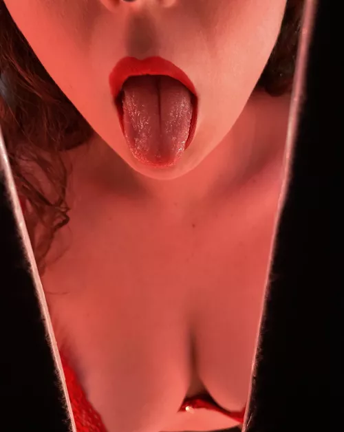 I’m waiting by JessEvansbubbles