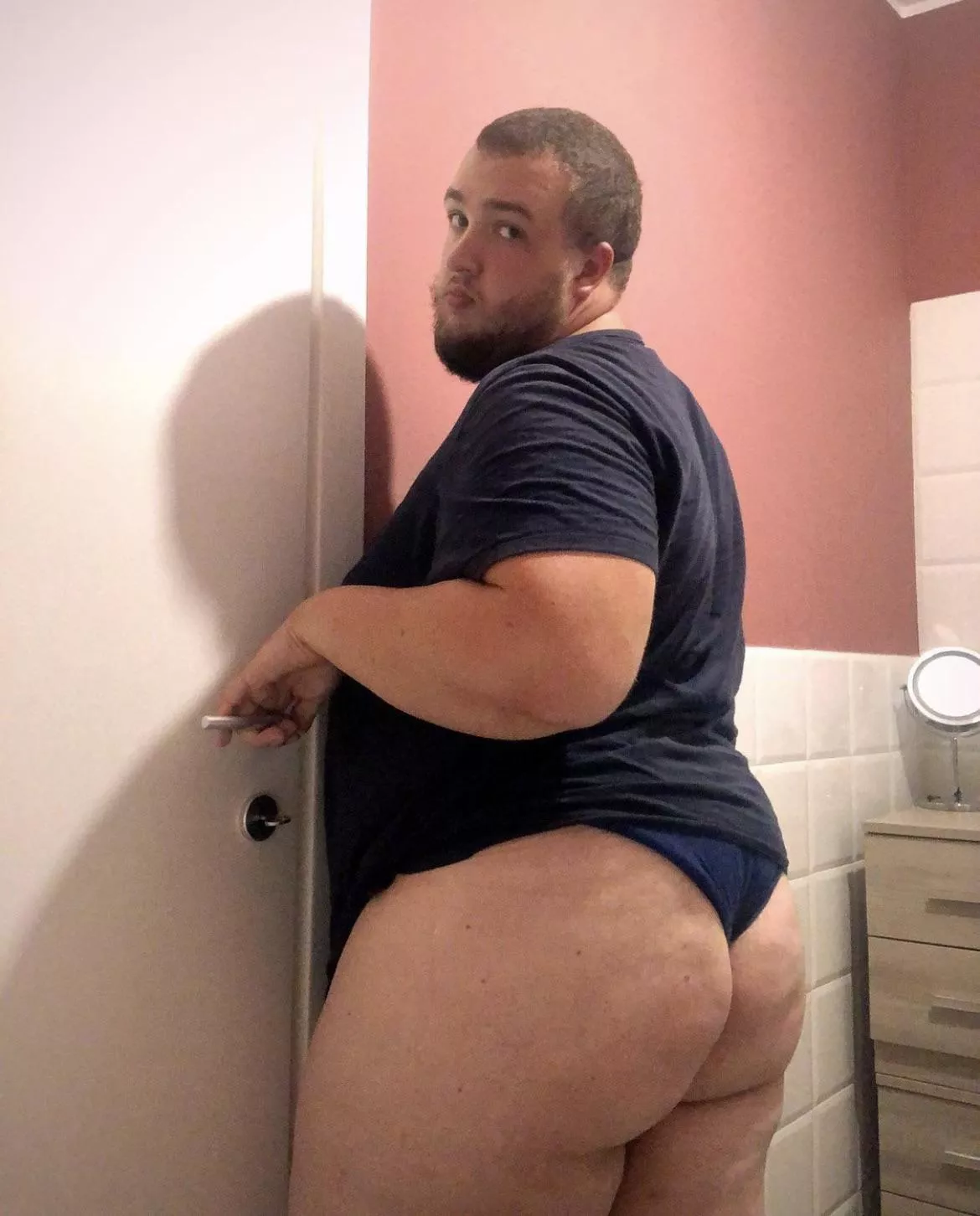 I'm waiting for you posted by Brandonfluffy