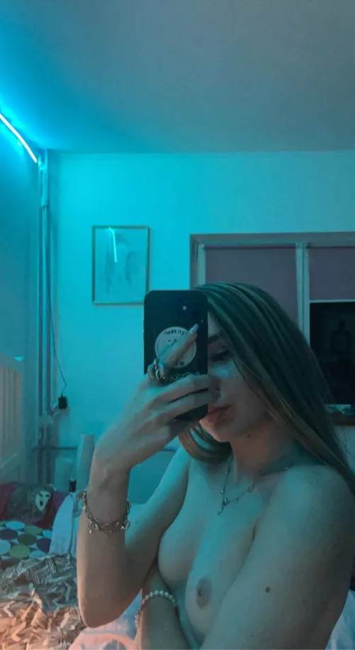 [image] Do you like my small tits?:) by VenusBetz