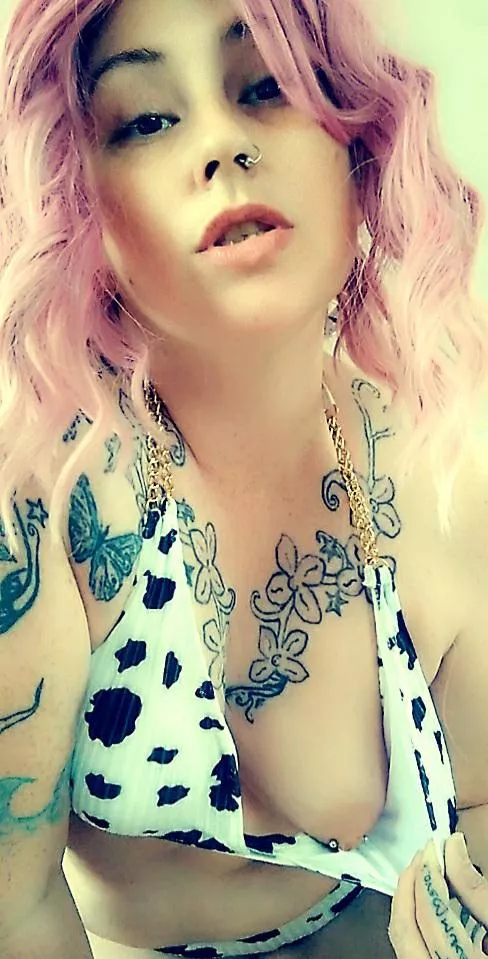 [image] Lemme show you somethin.. posted by MistyPlay