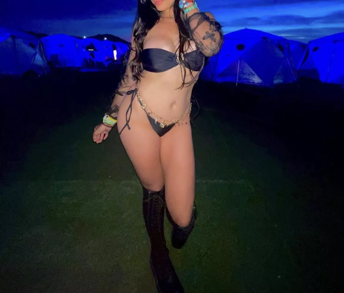 [image] my hotwife turns slutty at night posted by LatinJockKing