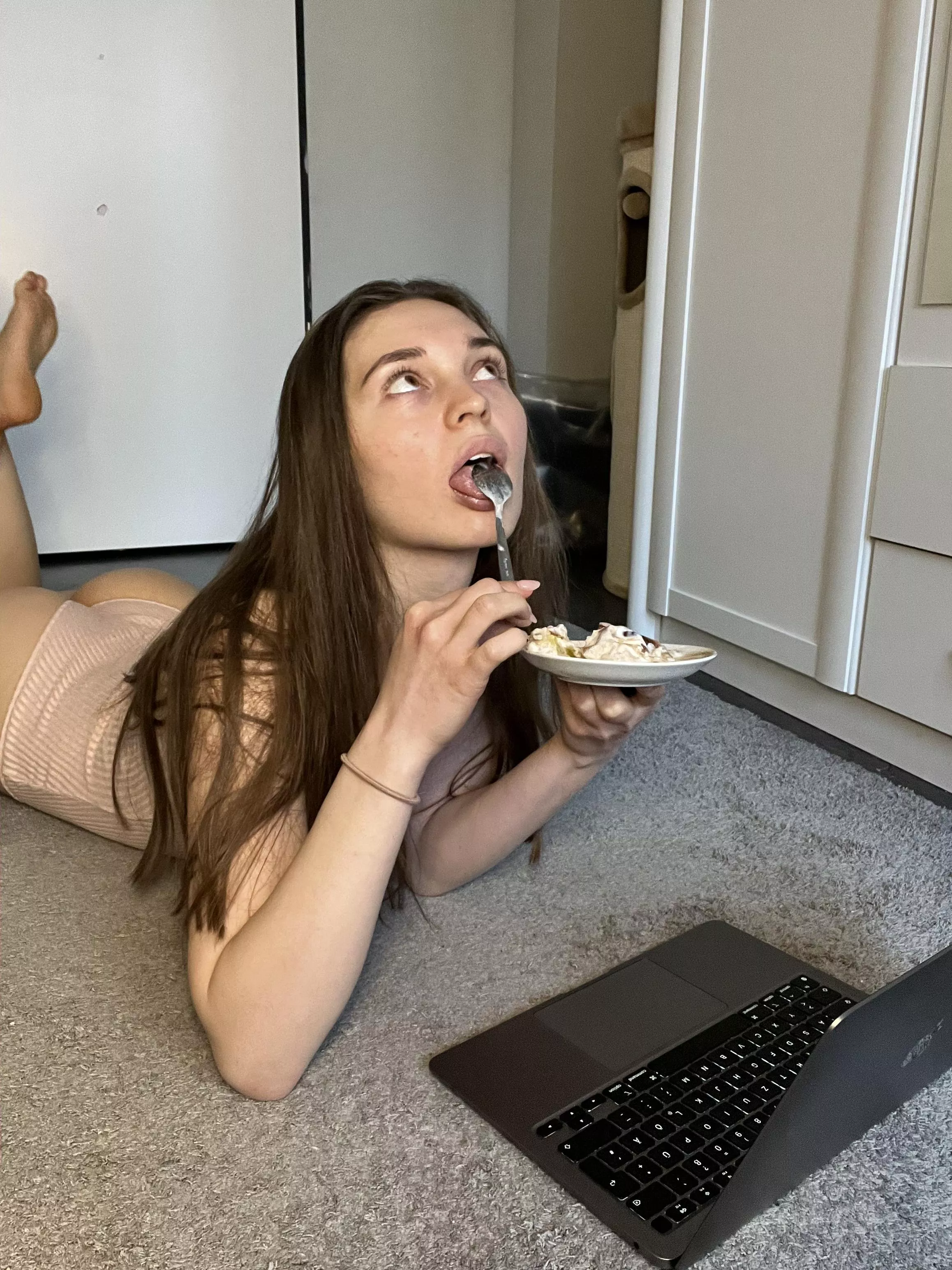 [image]Wanna go skinny dipping with me? 💕 posted by SvetlanaMarkow