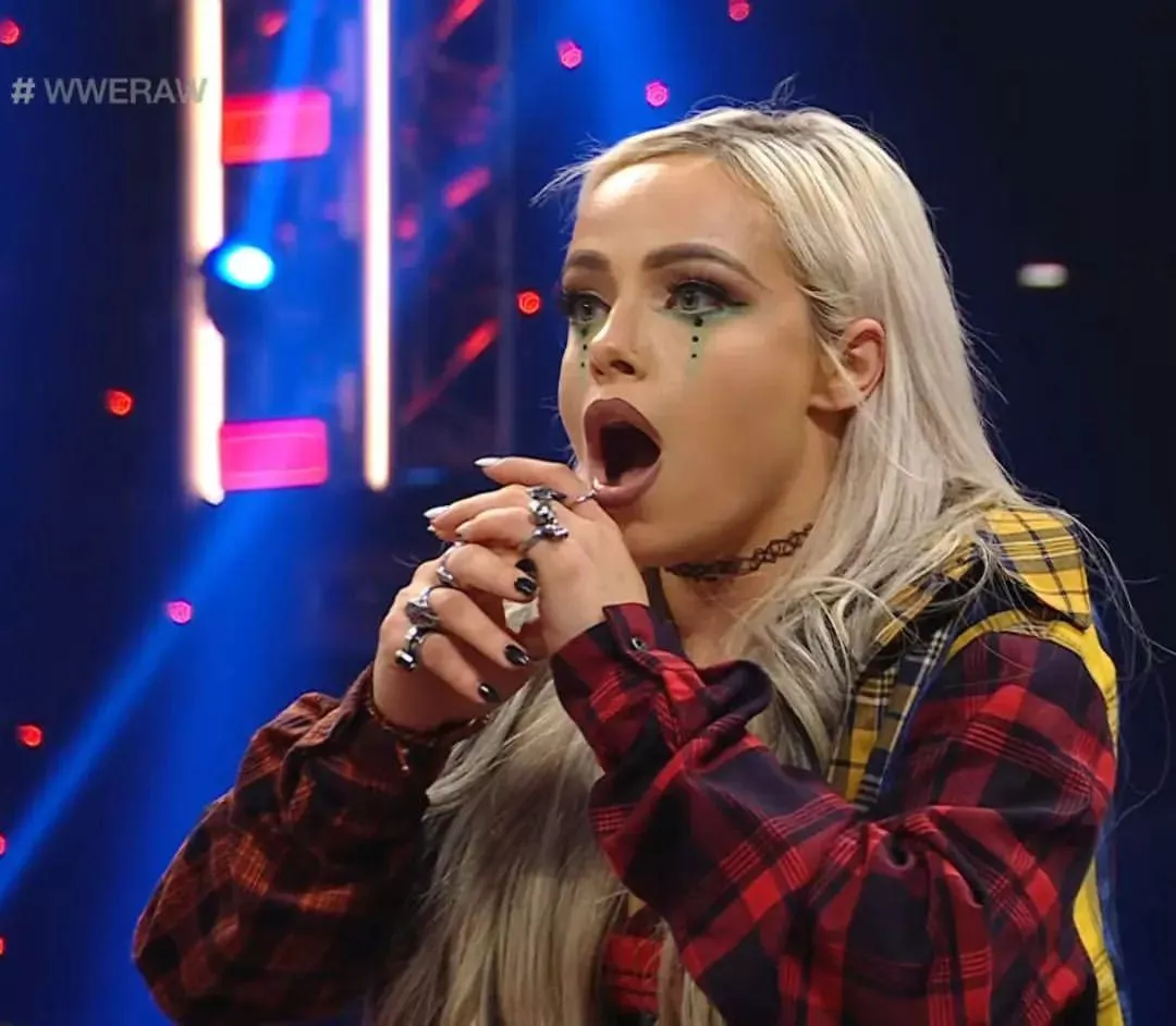 Imagination 🤤 posted by multiano_x