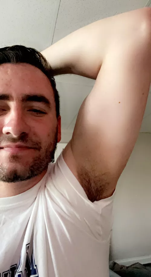 imagine 2-3 days with no deodorant🥱🥱 by haslub99