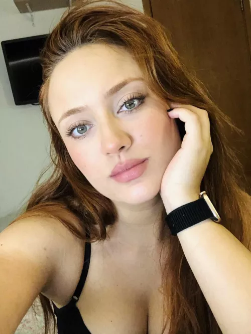 Imagine a place where u can see all my naughty side? Now check the comments for link by mjohreisen