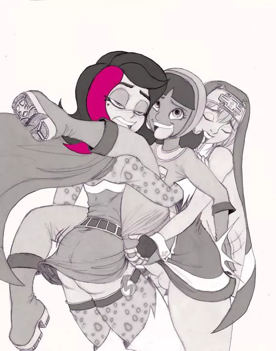 Imagine being in the middle 🤤 posted by Goonerbyday