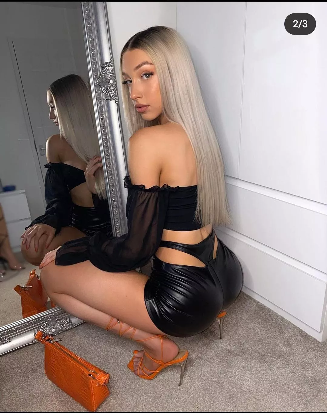 Imagine her riding posted by Hornylad2000uk