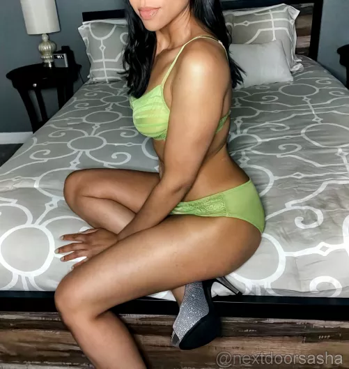 Imagine if they were wrapped around you... by nextdoorsasha