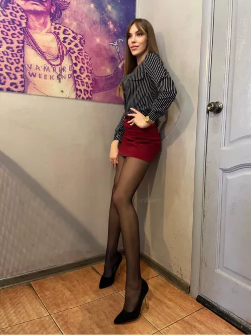 Imagine me naked, do you liked? by Gloomy-Avocado-5796