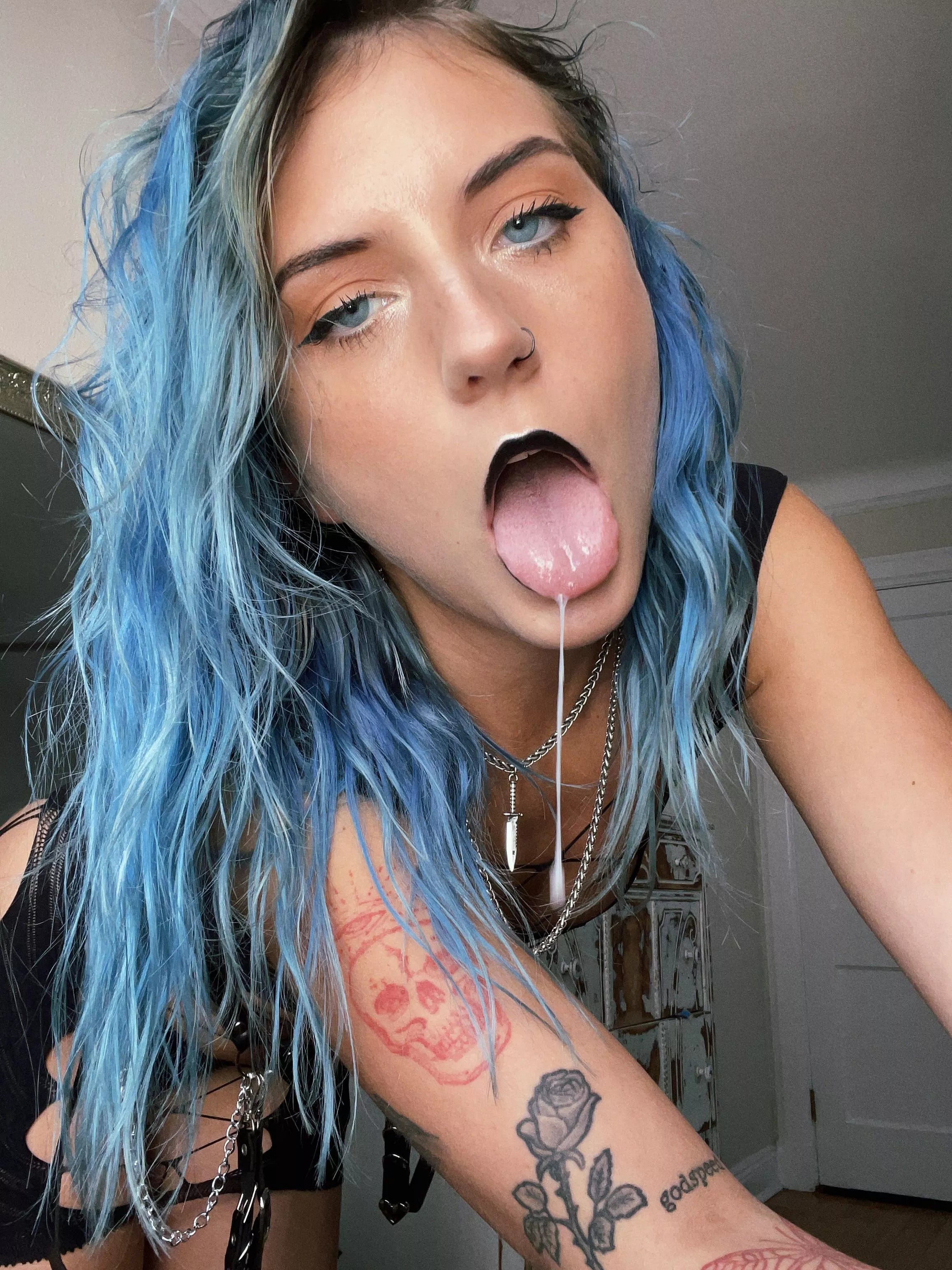Imagine me sucking your dick 🥺 posted by Shelbaaby