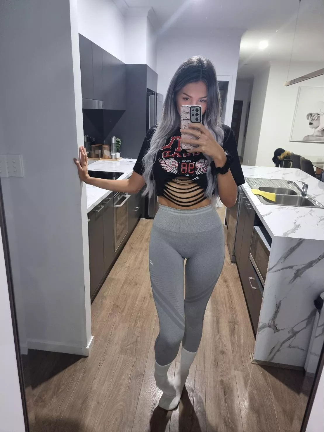 imagine seeing how tight behind me is posted by pawsfanta