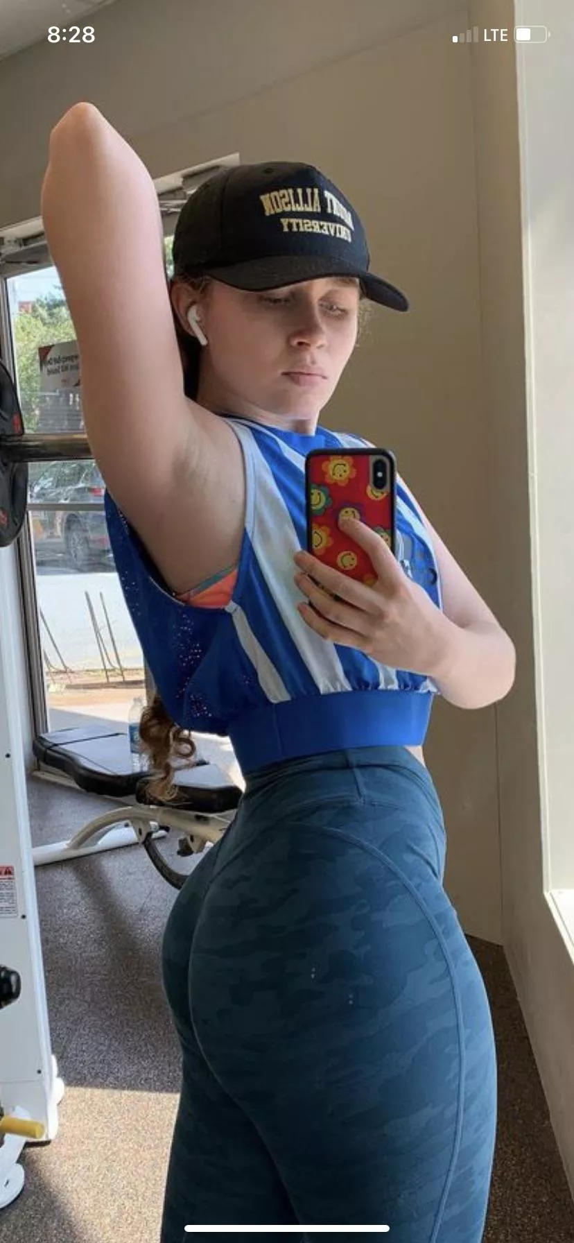 Imagine the smell of it when shes working out🤤 posted by bigboy44532