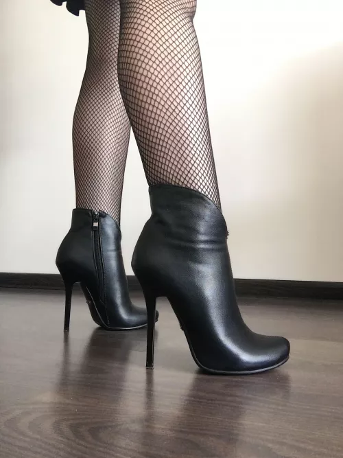 Impudently! I adore them❤️ by KinkyAlise