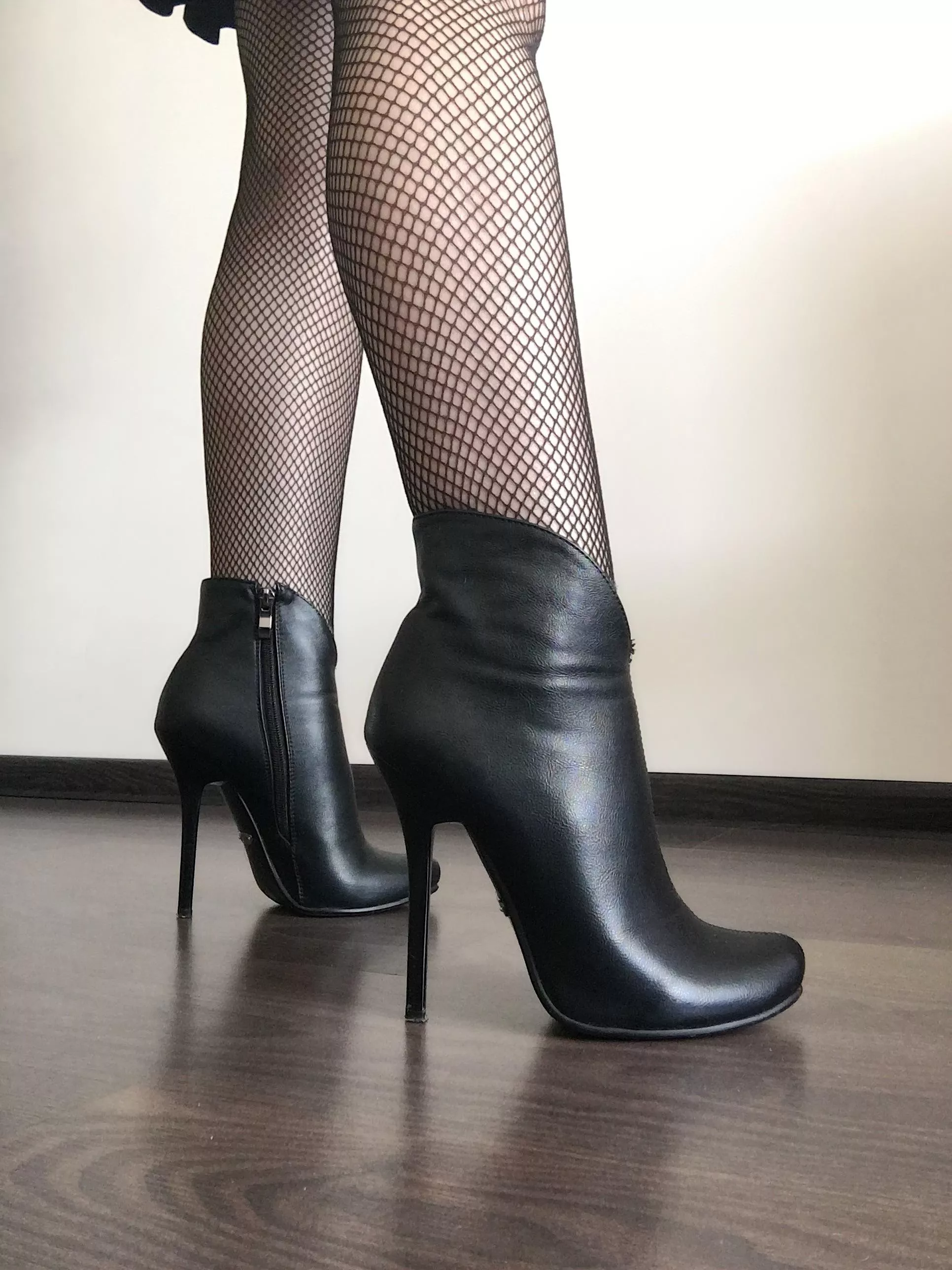 Impudently! I adore them❤️ posted by KinkyAlise