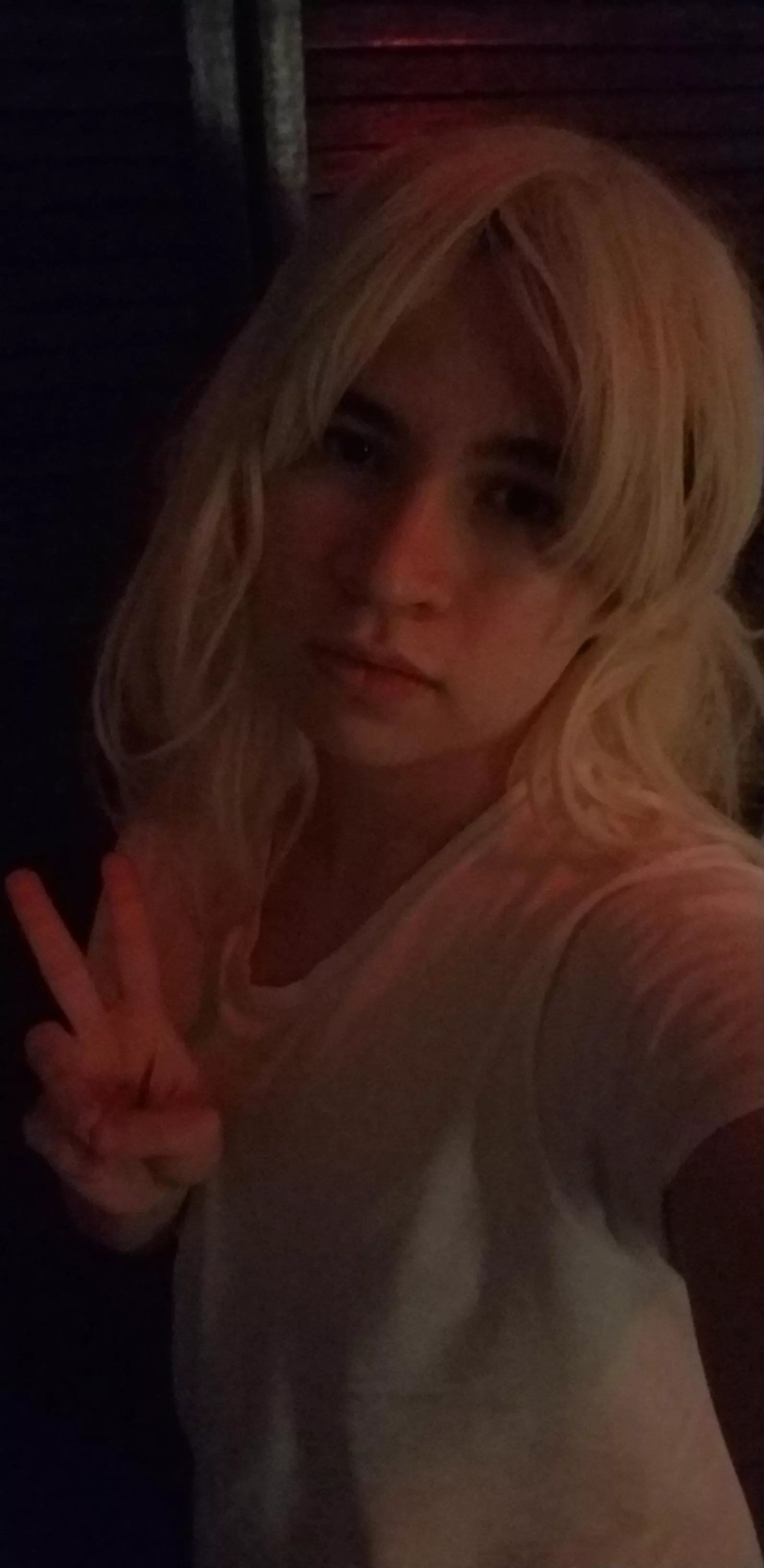 in dire need of validation. pls help. posted by NaturalWeirdo