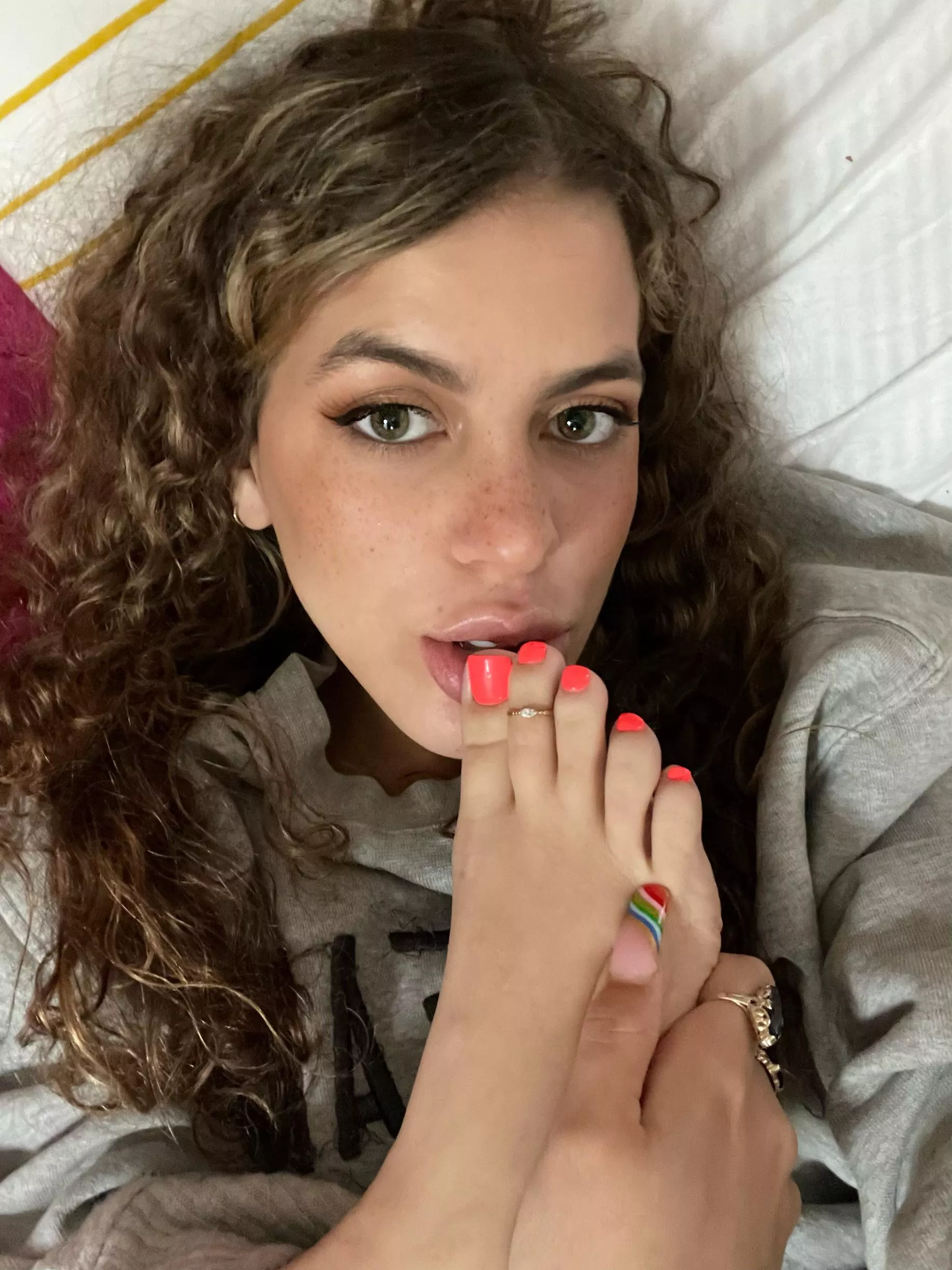 In love with this pedi color 😽🧋🤪 posted by Bighaired_cunt