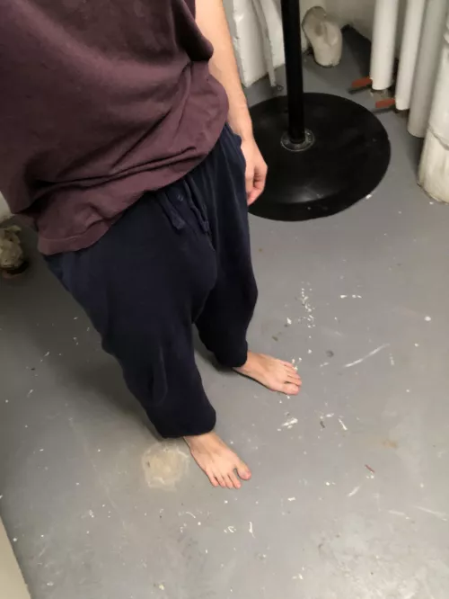 In my dorm basement by eliots_geranium