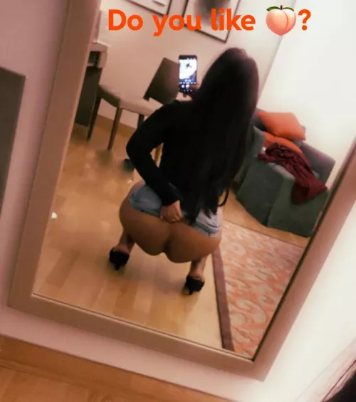 In need of a [f]ace to sit..help [OC] by DesiMilf69