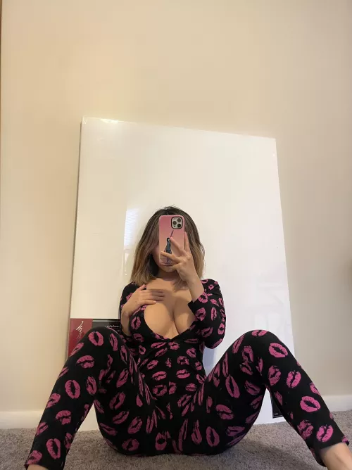 In need of a good nap and lots of cuddles by yoqurtz