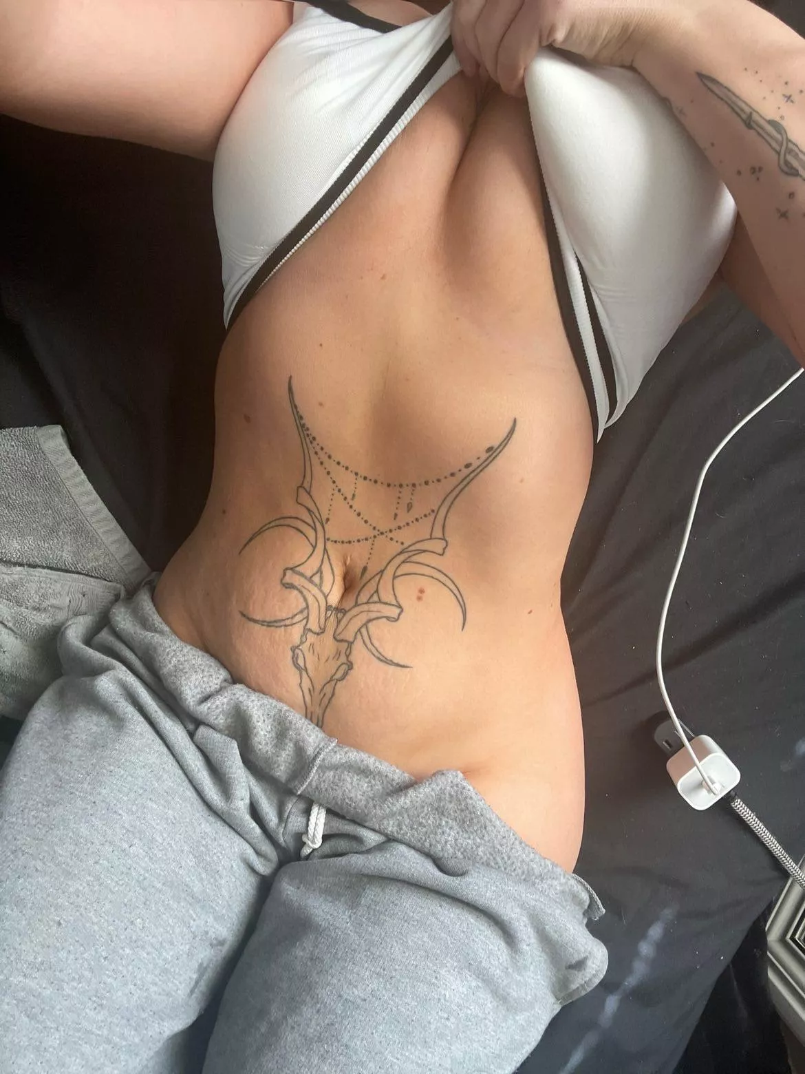 In need of a study buddy 😩 posted by shinigamirabbit