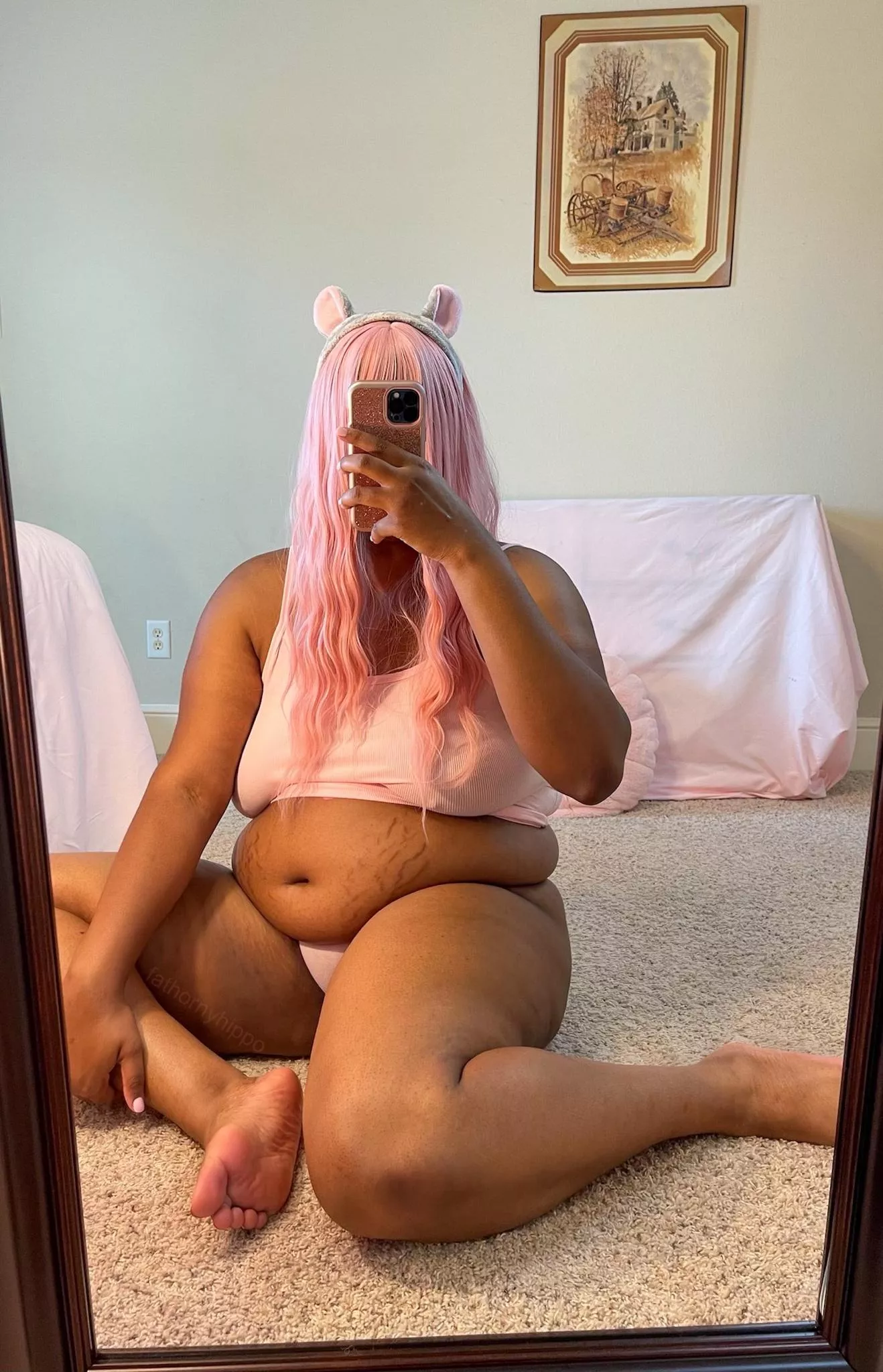 In need of cuddles! 💞 posted by fathornyhippo