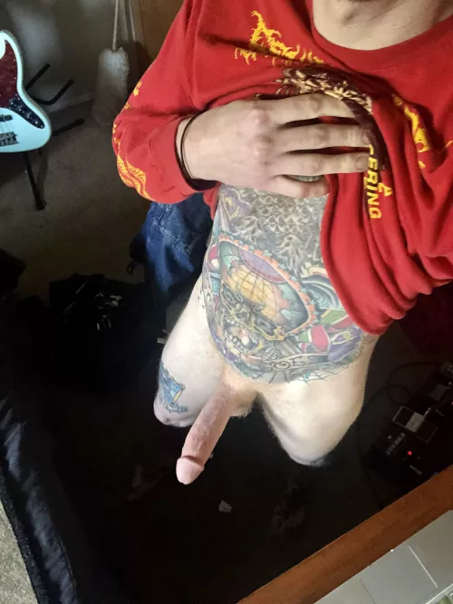 In search of some tight holes to fill😈 by IHaveAReallyBigDick