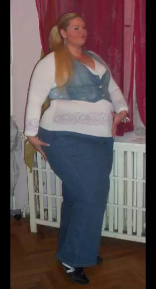 inbox me 😳😳😂😂🍰 I need a fat chat by alexsmith1990x