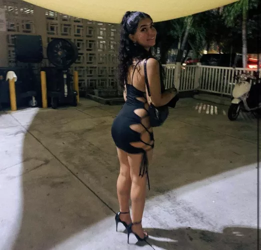 Incredibly naughty Persian girl by jjdabeastt